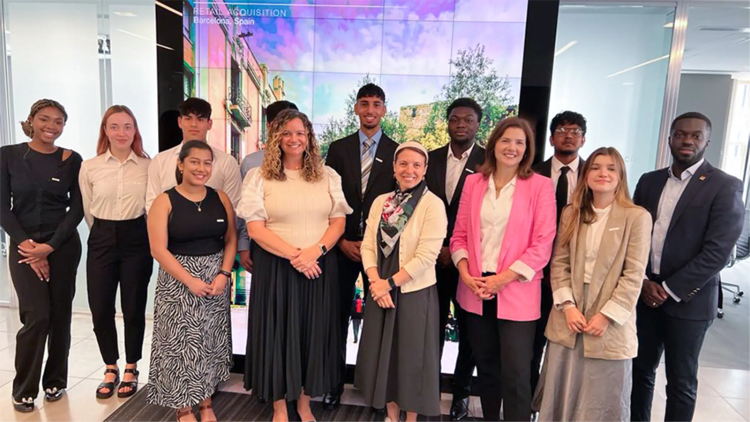 Co-CEO Laura Hines-Pierce and Chief People Officer Stephanie Biernbaum celebrate the Skyline Scholars program kickoff in London