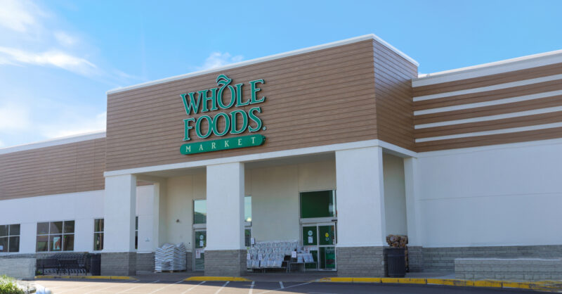 Hines Concludes $194 Million DST for Cincinnati's Rookwood Shopping Center